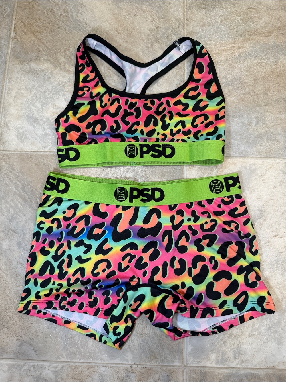 PSD Rainbow Leopard Print Sports Bra & Boy Shorts Set with Neon Lime Band